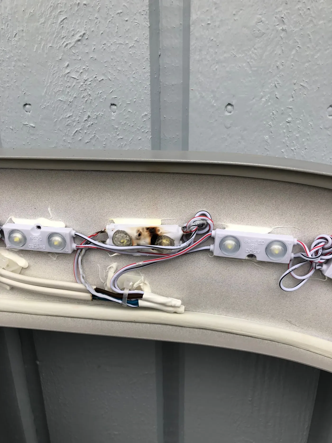 Felsökning av bränd LED