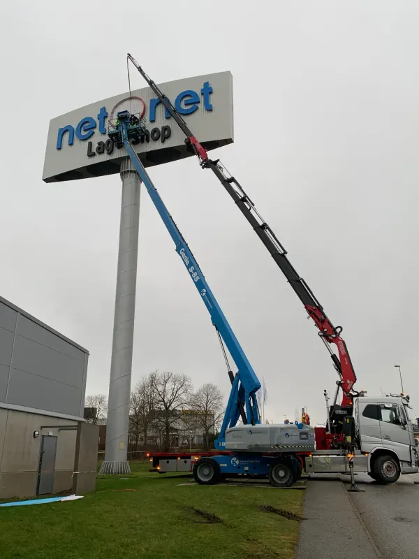 Montage av skylt