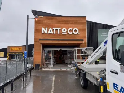 Natt & Co